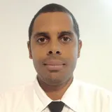 Alexander, equipo de Real Capital Ventures