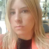 Antonia Cozzolino, equipo de Real Capital Ventures