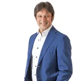 Giancarlo Dall'Aglio, equipo de Real Capital Ventures